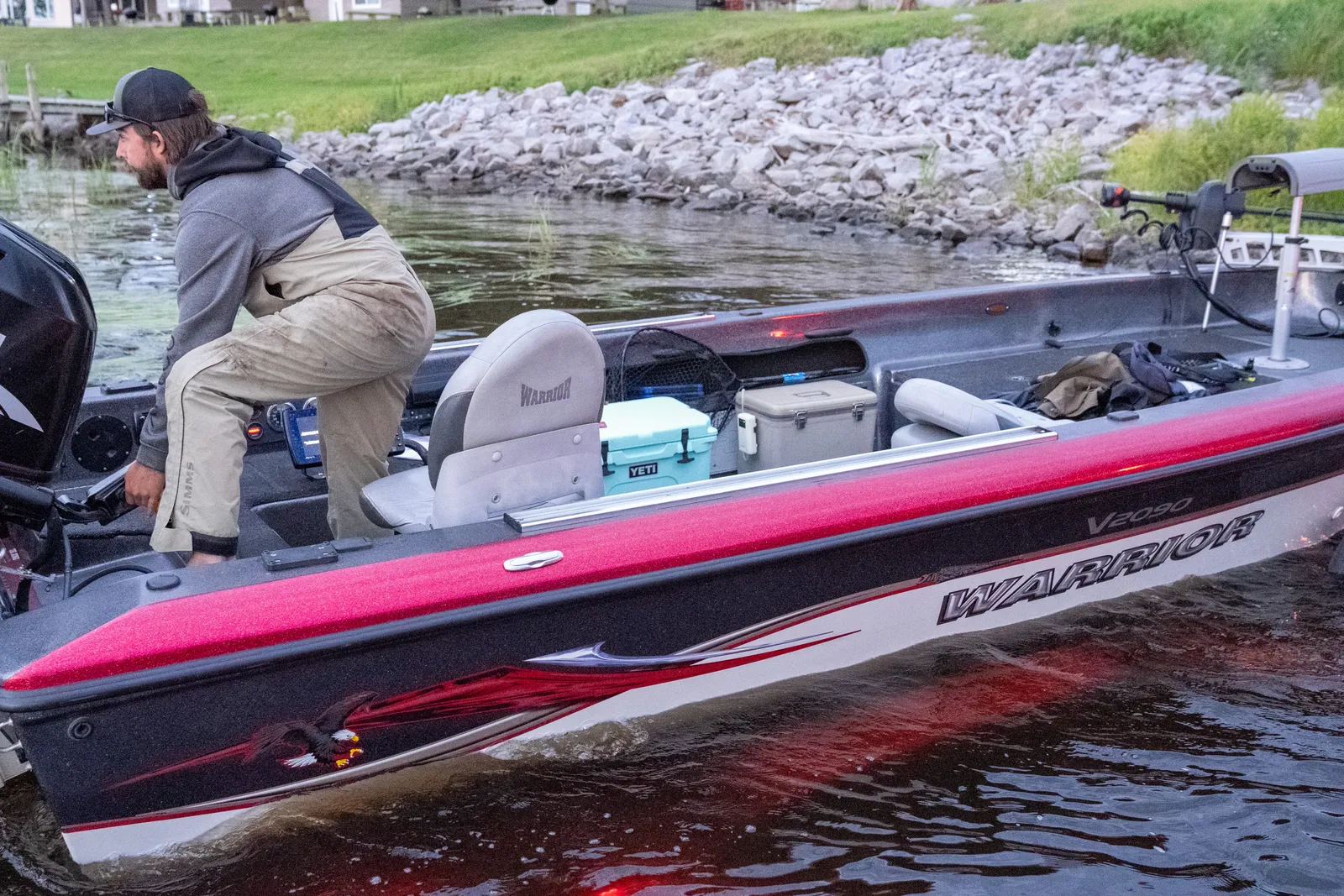 2025 Warrior Rally: Angler climbing to the bow